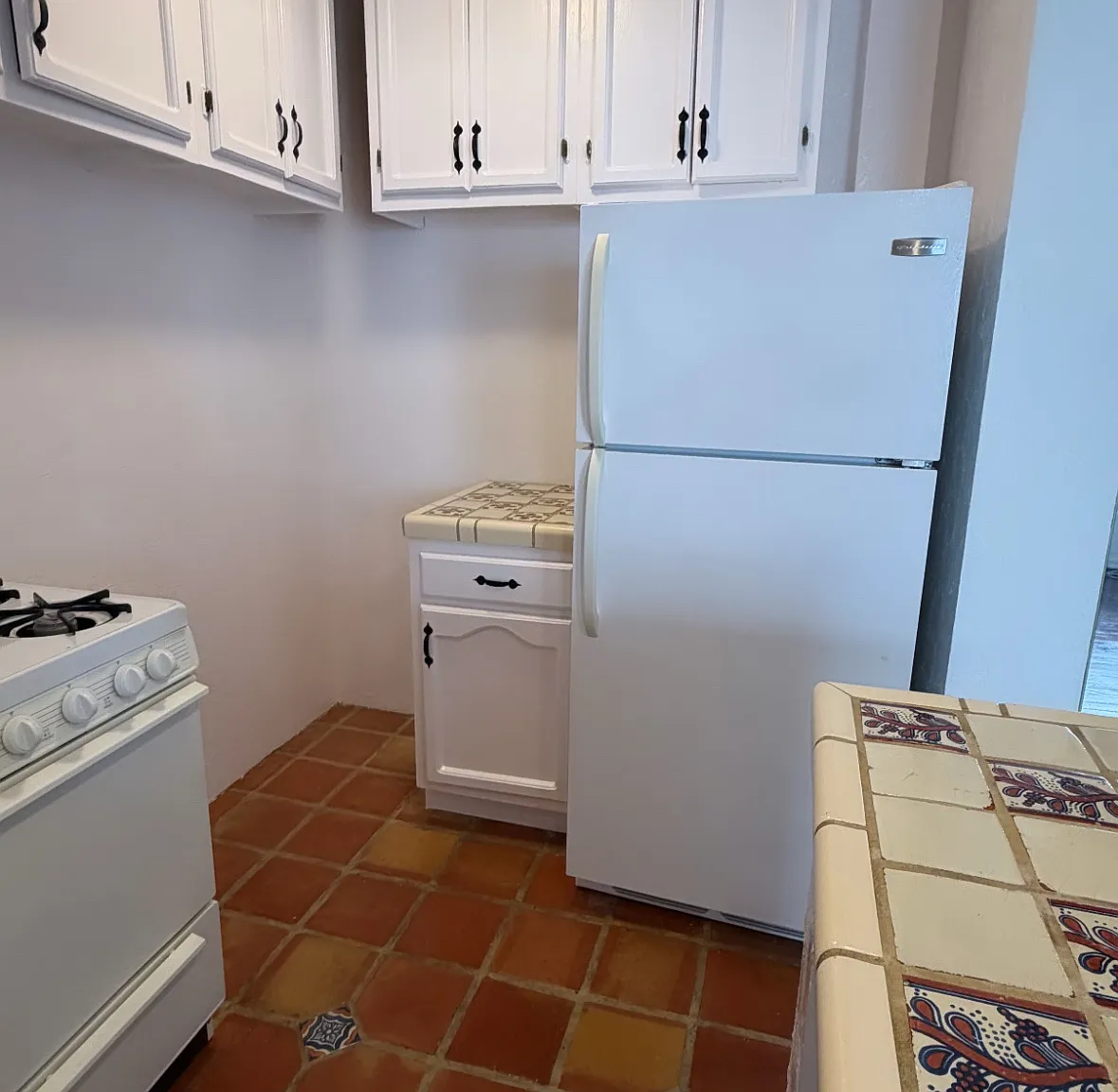 Studio, $1,750 — Photo 4
