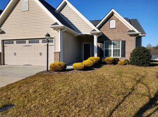 6225 Gough Ct, Clemmons, NC 27012