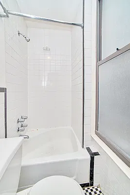 Rented by Living New York | media 7