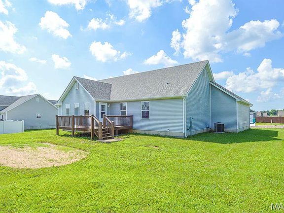 5th image of 1031 Franklin Ct