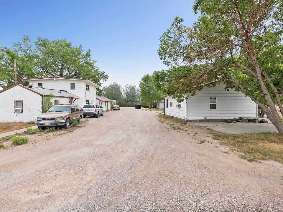 1st image of 301 Line Rd