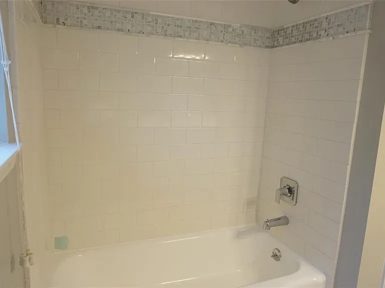 5727 Braesvalley Dr — Photo 10