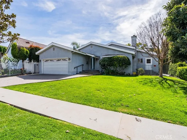 14426 Greenleaf St, Sherman Oaks, CA 91423