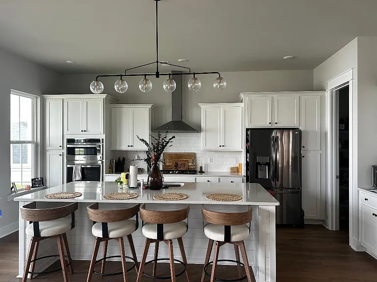 972 Carnes Crossing Blvd — Photo 2