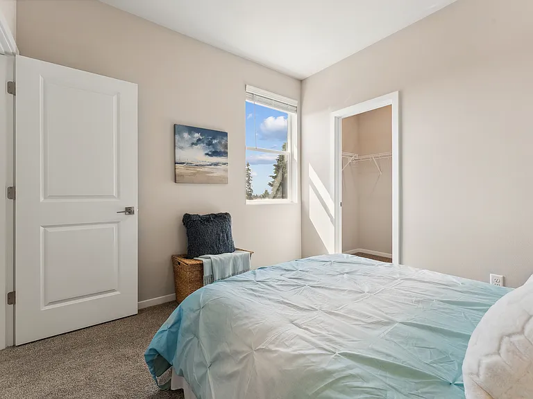 Broadmoor Commons Townhomes — Photo 38