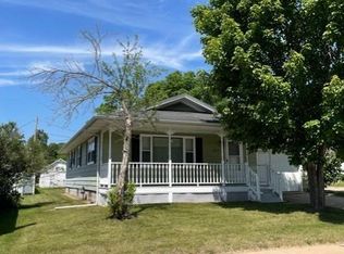 127 S 1st St, Black River Falls, WI 54615