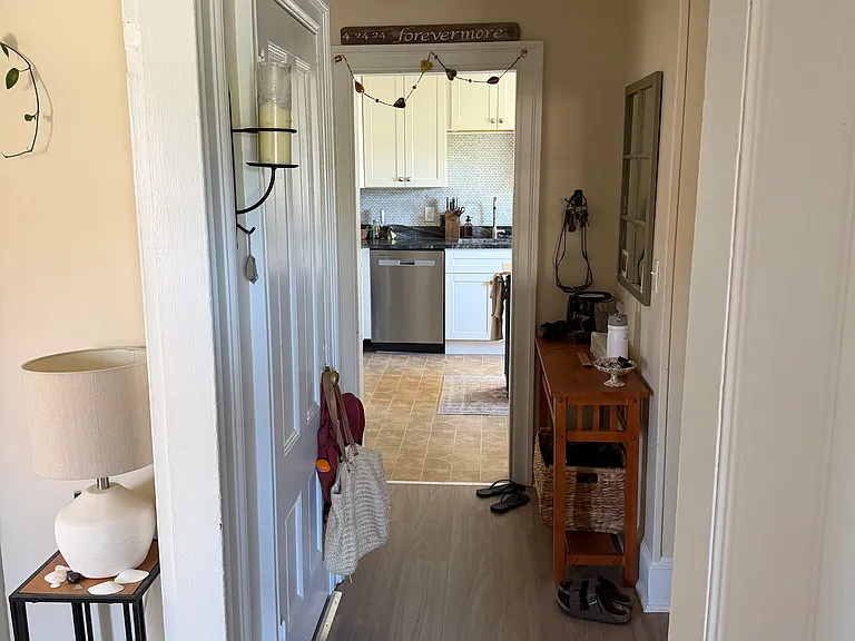 433 Broadway #2 — Photo 15