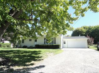 8233 Jennings Rd, Eden, NY 14057