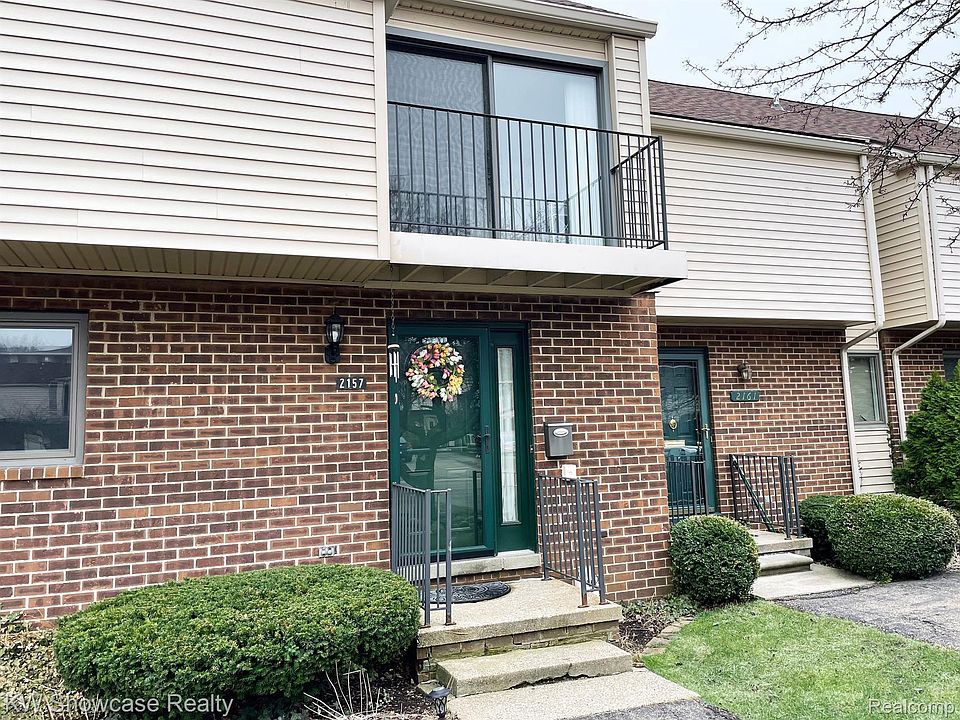 1st image of 2157 Village West Dr S