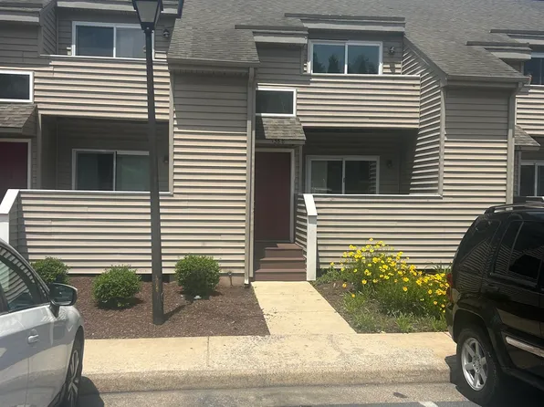 1388 Bradley Dr, Harrisonburg, VA 22801