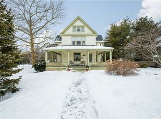 50 Garfield Ave, Sayville, NY 11782
