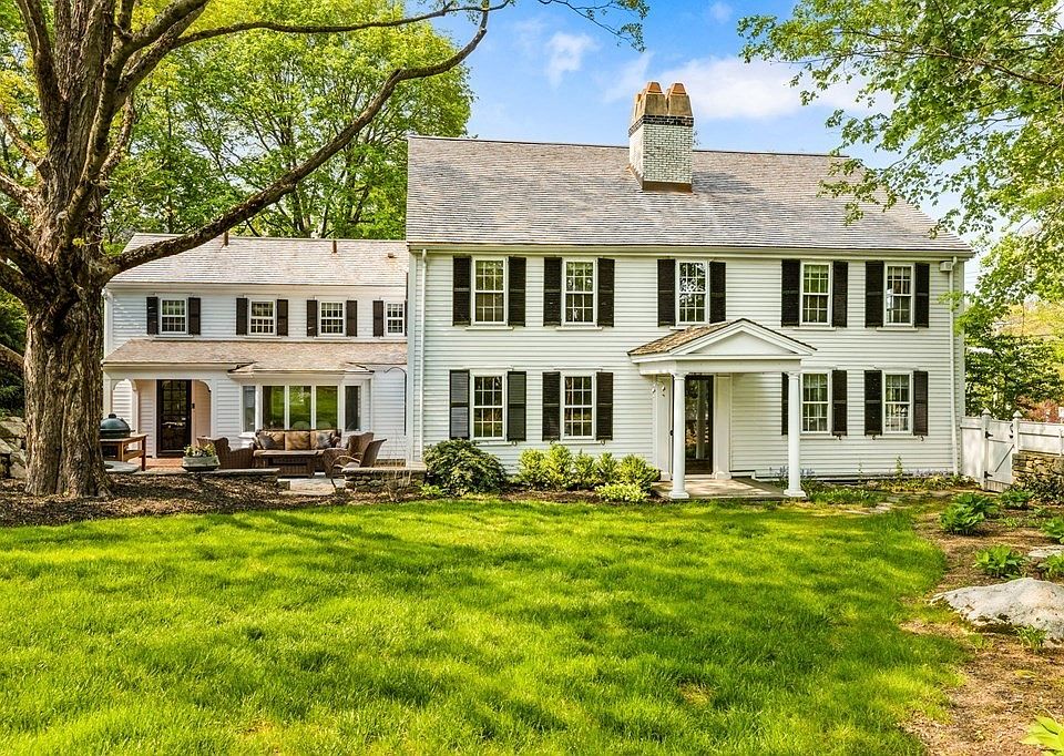 597 Main St, Hingham, MA 02043 Zillow