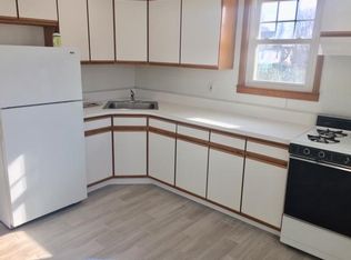 355 Archer St FLOOR 2, Freeport, NY 11520