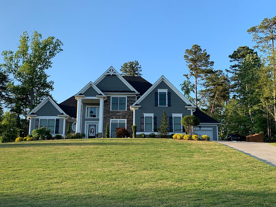 1st image of 242 Chestnut Oak Ln