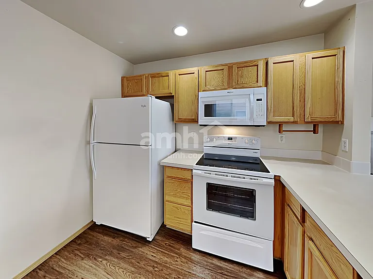 8905 134th St E — Photo 3