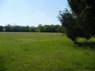 924 Pemberton Hill Rd, Dallas, TX 75217