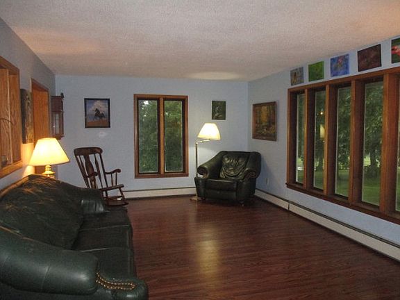5th image of 25936 Quail Ave