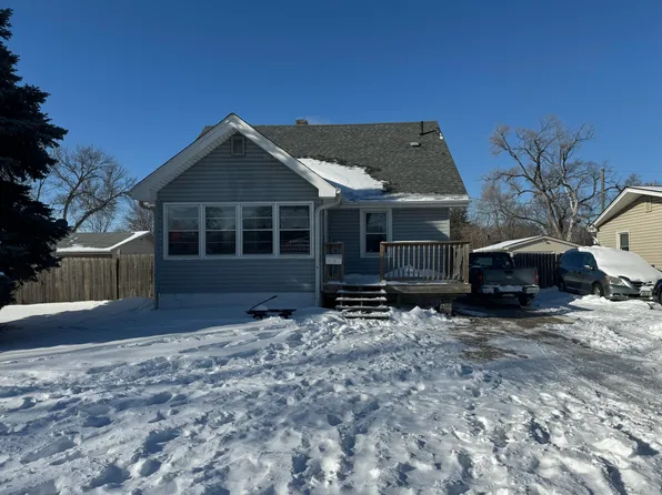 2616 S 11th St, Council Bluffs, IA 51501