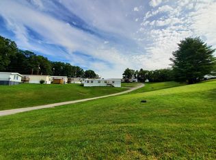 190 Ideal Cres #190ROE, Princeton, WV 24739