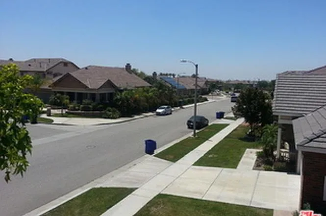 7560 Pine Ridge Pl — Photo 11
