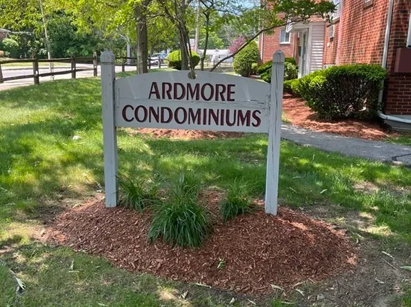 135 Winthrop St #22A, Framingham, MA 01702