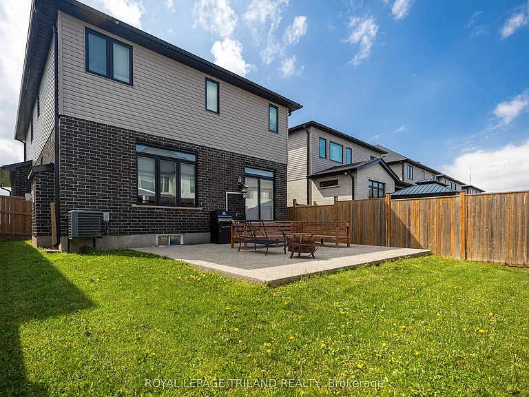 2382 Wickerson Rd — Photo 32