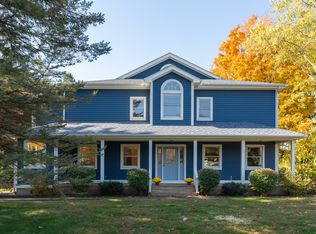 30 Shorelands Dr, Madison, CT 06443