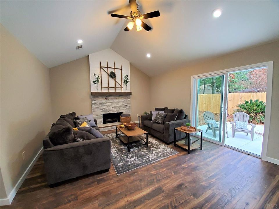 1st image of 3830 Hidden Oak Dr
