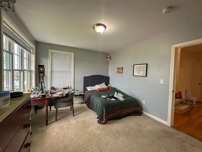 77 Faywood Ave — Photo 21