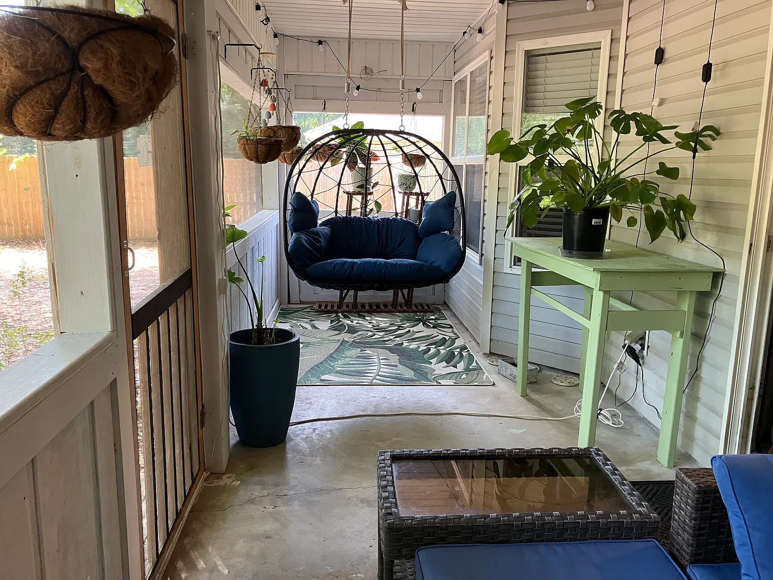 3 bed, 1282 sqft, $2,500 — Photo 3