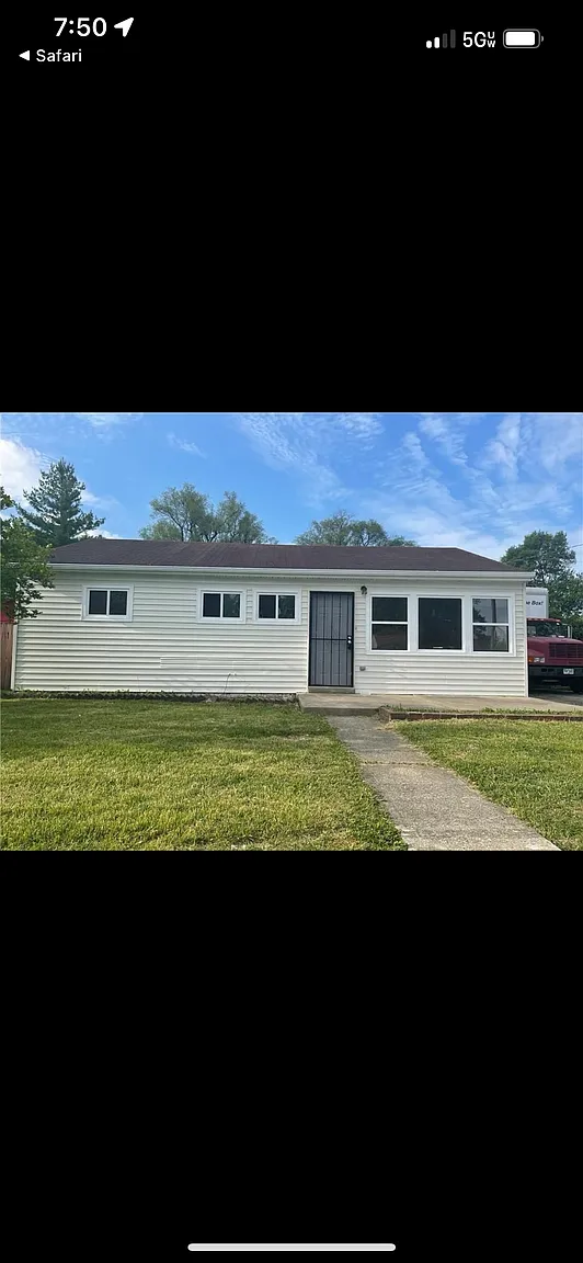 4866 Gardendale Ave photo 1