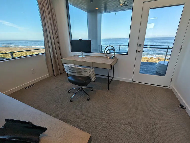 373 Salishan Dr — Photo 32