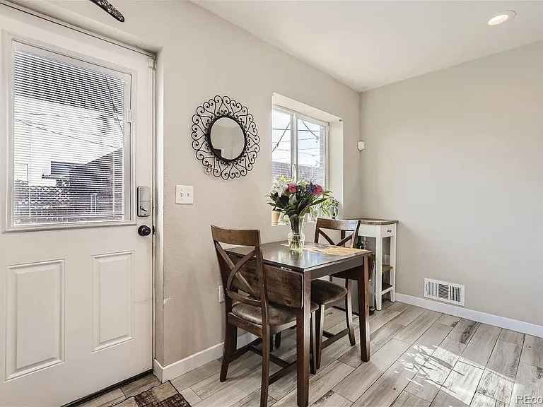 3456 N Harrison St — Photo 5