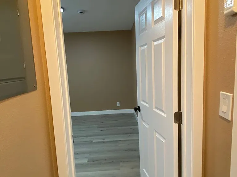 3711 S Normandie Ave #6 — Photo 3