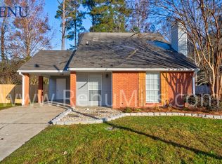 2035 Red Oak Dr, Brandon, MS 39042