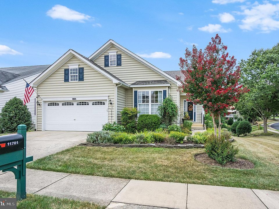 1st image of 11701 Legacy Woods Dr