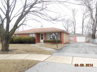 6420 W 82nd Pl, Burbank, IL