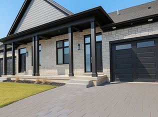 63 Compass Trl #7, Central Elgin, ON N5L0B9