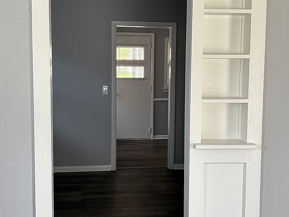 5th image of 723 South Ave