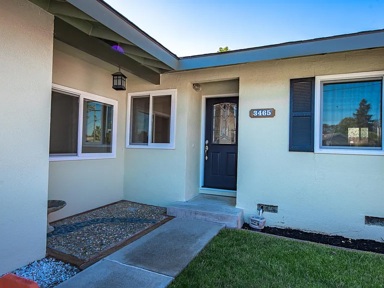 3465 Tanager Cir — Photo 3