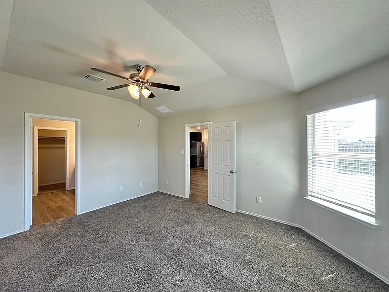 300 Danielle Dr — Photo 20