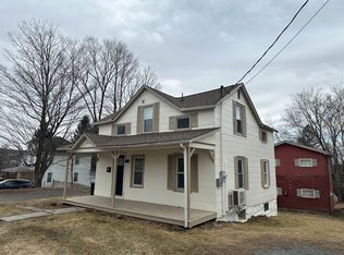 318 Cliff St, Honesdale, PA 18431
