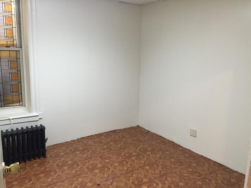 2nd image of 450 W 149th St APT 1