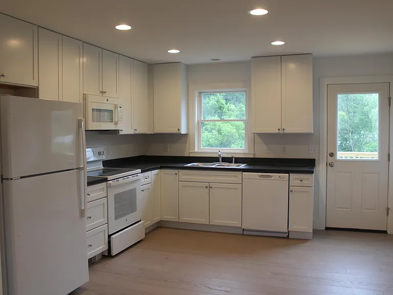 349 Jersey Hts #1 — Photo 3