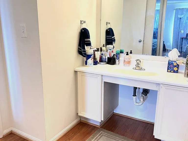 8340 Greensboro Dr #919 — Photo 15