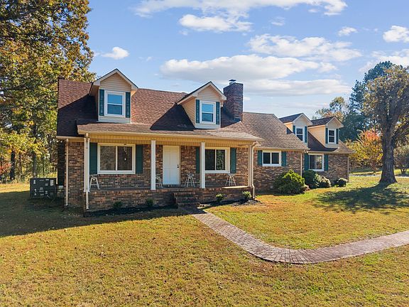 2nd image of 123 Quail Dr