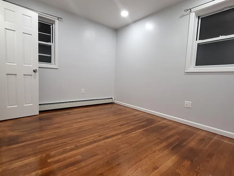 21517 102nd Ave #2 — Photo 9