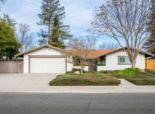 1021 Sycamore Ln, Woodland, CA