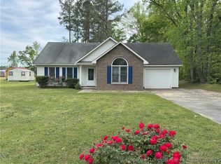 289 Wallace McLean Rd, Raeford, NC 28376