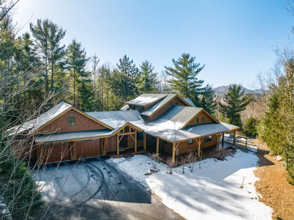 44 Scarface Mountain Ln, Saranac Lake, NY 12983
